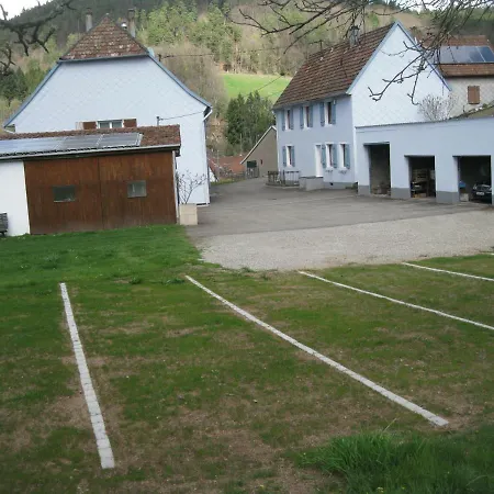 Gite En Pleine Verdure Au Coeur Du Village Lapoutroie Buitenkant foto